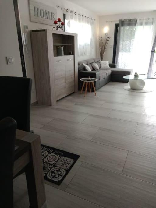 Nounou Villa Le Thor